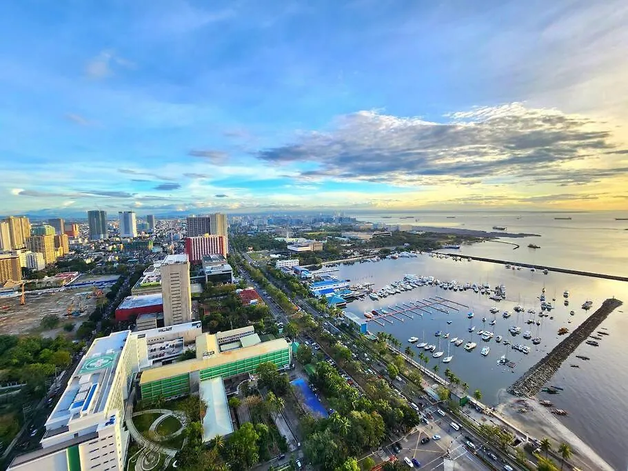 1Br W/Balcony Gorgeous Manila Bay Sunset And Yacht Club View Apartment